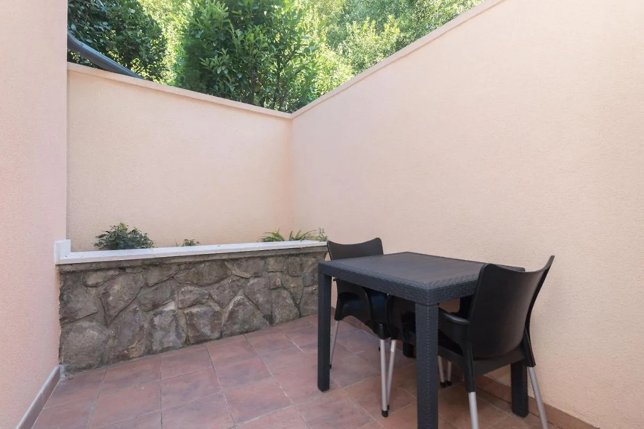 Apartments Villa Adore Ičići