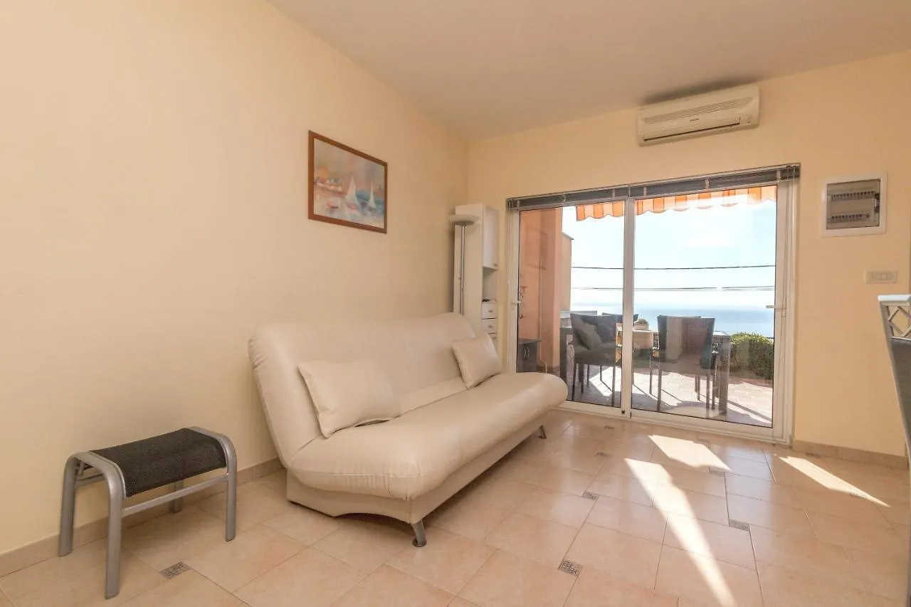 Apartments Villa Adore Icici