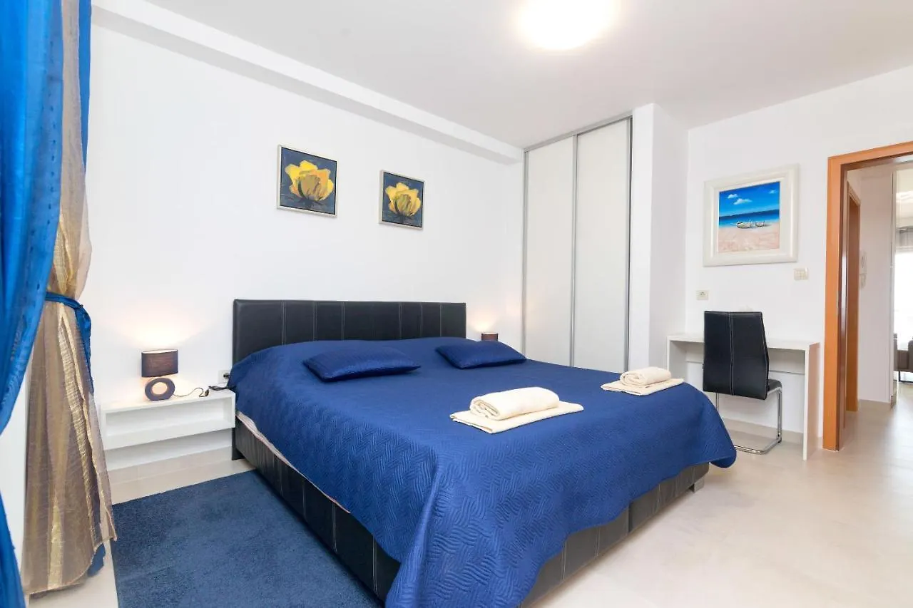 Apartments Villa Adore Icici Croatia