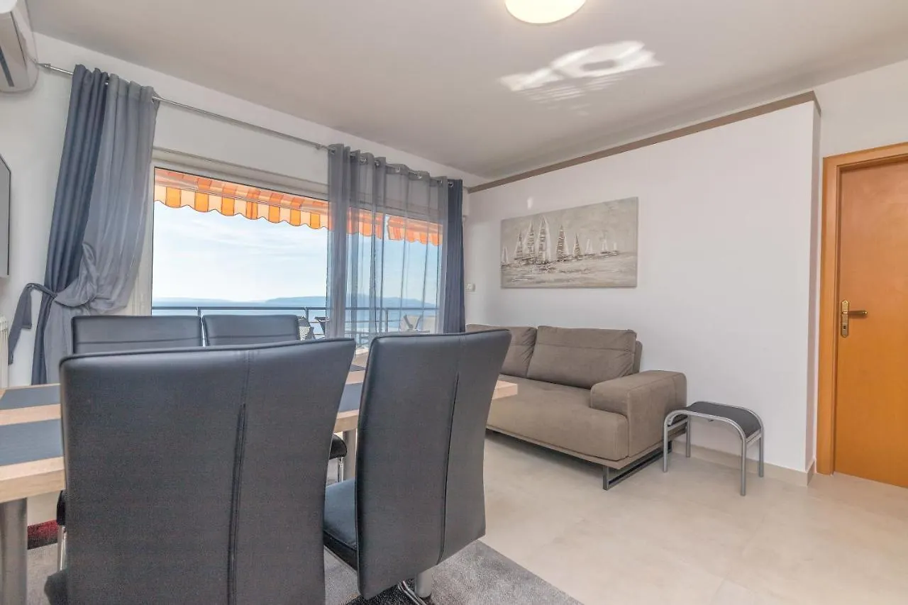 Apartments Villa Adore Icici